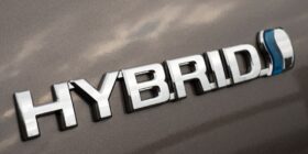 Híbridos dominarão mercado de veículos no Brasil até 2030