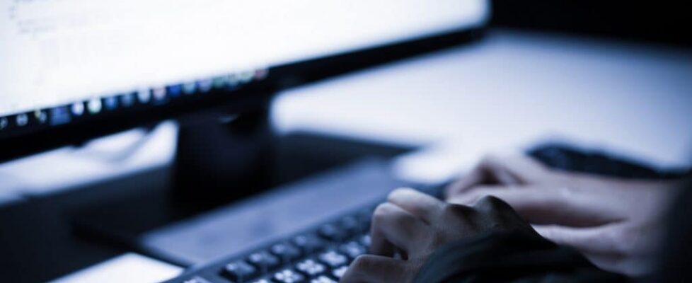 PF retoma agendamento online para emissão de passaportes após ataque hacker