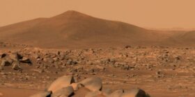 Mistério em Marte: milhares de rochas brancas incomuns são descobertas
