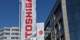 Toshiba planeja demitir 5 mil funcionários
