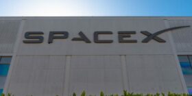 Elon Musk atualiza planos da SpaceX para enviar humanos à Marte