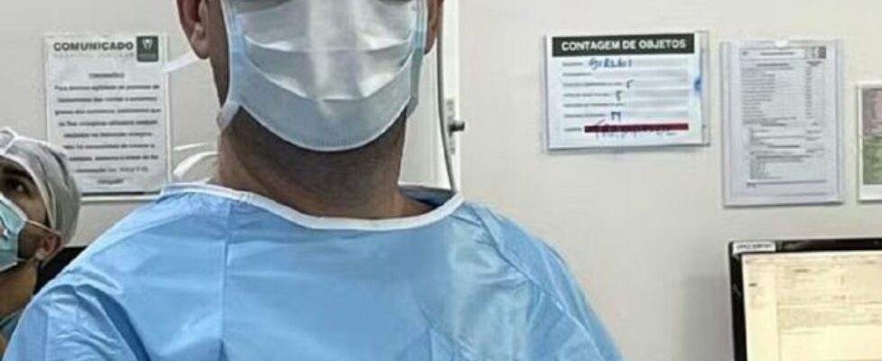 Apple Vision Pro é usado em cirurgia no Brasil