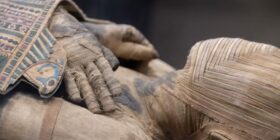 Cabeça de múmia egípcia é recriada a partir de impressora 3D; veja