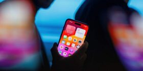 Apple considera deixar iPhone ‘significativamente mais fino’