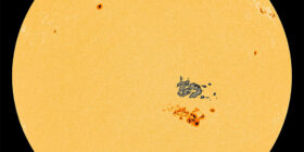 Área do tamanho da mancha solar que causou o Evento Carrington explode em direção à Terra