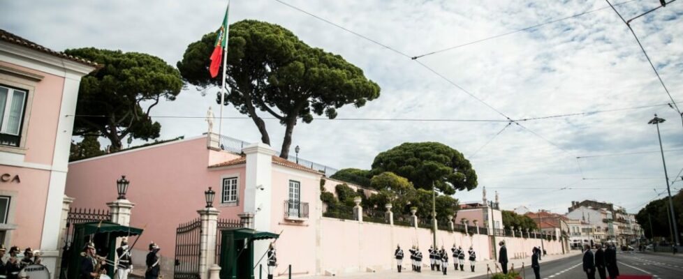 Técnicos de reinserção marcam vigília junto ao Palácio de Belém para sexta-feira