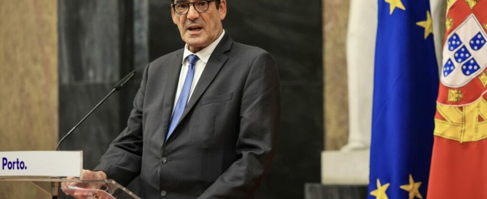 Moreira diz que “valeu a pena” sair da ANMP, associação afirma-se “único interlocutor” com Governo