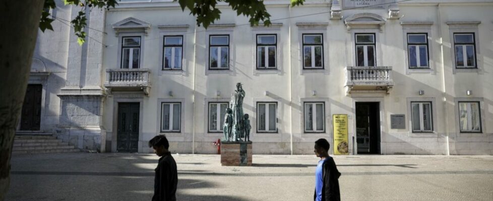 Vai começar a comissão de inquérito à Santa Casa. O que quer descobrir e quem vai chamar?