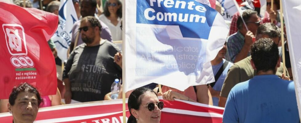 Frente Comum exige aumentos de 15% em 2025 na administração pública