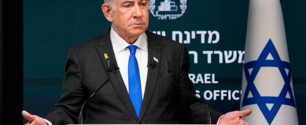 Netanyahu afirma que atacará Hezbollah “com força” até regresso de deslocados