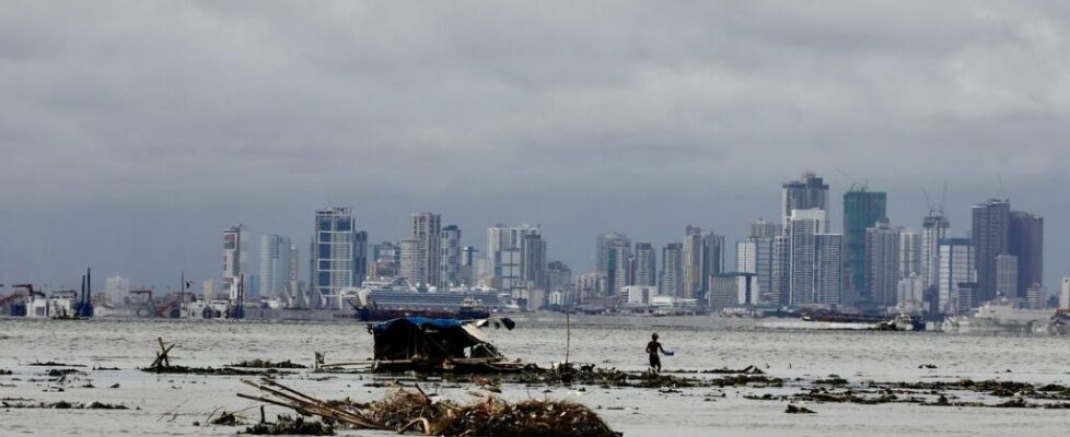 Queda de árvores causada pela tempestade Bebinca faz seis mortos nas Filipinas