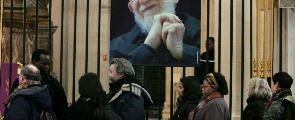 França: Igreja Católica admite que alguns bispos sabiam de abusos sexuais de padre francês desde década de 1950