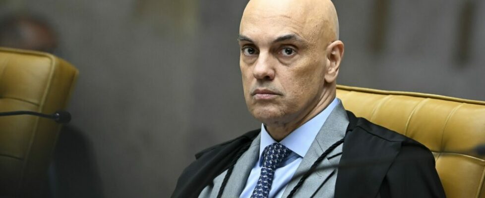 Alexandre de Moraes é alvo de 24 pedidos de impeachment