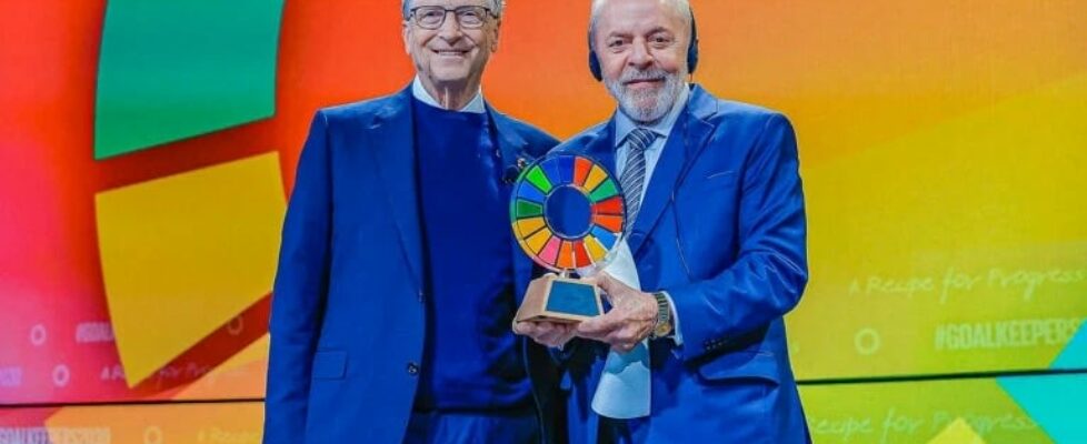 Lula ganha prêmio de Bill Gates por programas de combate à fome