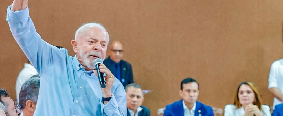 A ‘solução’ de Lula para o recorde de incêndios e problemas ambientais