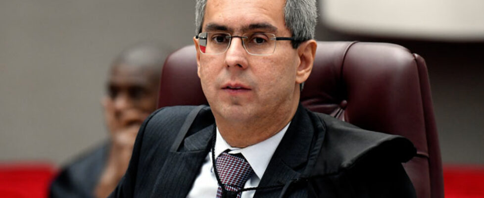 Vídeo: ministro do Tribunal Superior de Justiça abandona sessão, depois de discutir com ministra