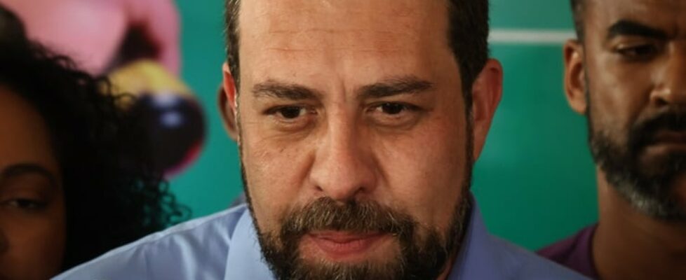 Boulos fica 6 anos sem ser encontrado pela Justiça, e processo prescreve