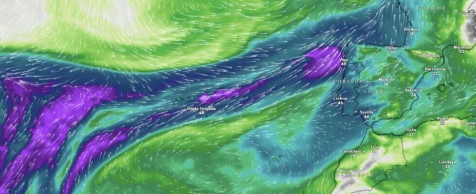 Tempestade Aitor junta-se a rio atmosférico de 5 mil quilómetros. Vem aí chuva intensa, vento forte, mais frio e inundações