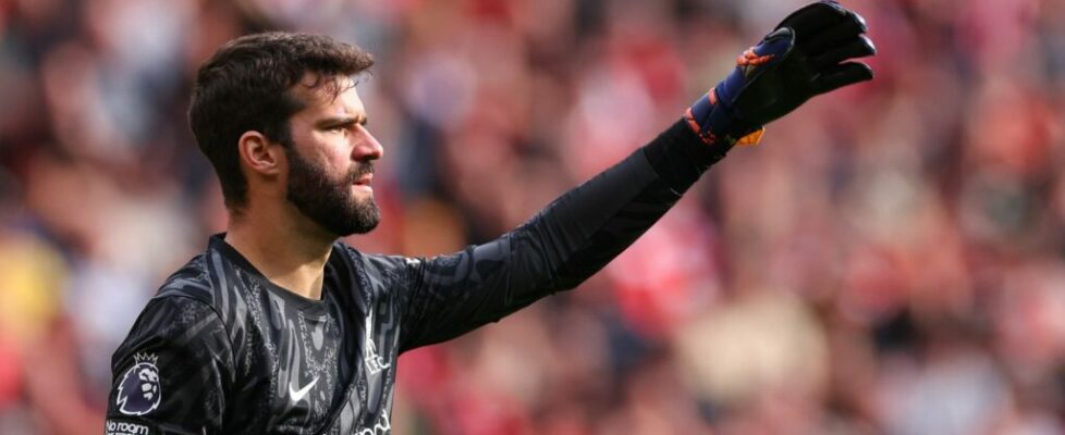 “Ninguém pergunta aos jogadores o que acham sobre isto.” Alisson critica novo formato da Liga dos Campeões