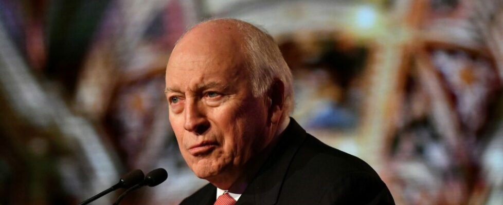 Dick Cheney anuncia que vai votar em Kamala Harris