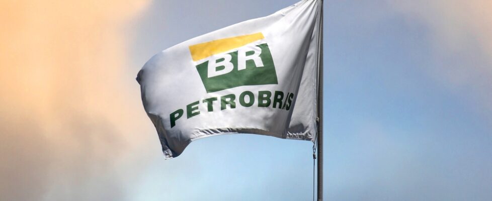 Deputado estadual do Novo pede afastamento de 6 dirigentes da Petrobras