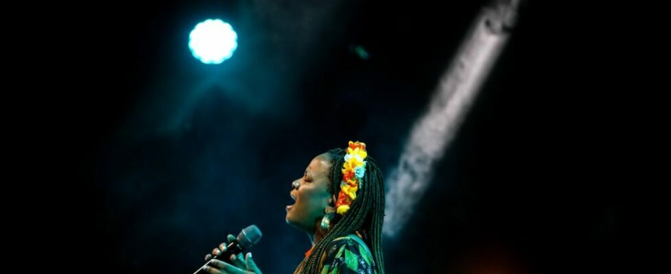 Selma Uamusse canta carta aberta ao futuro em novembro no CCB