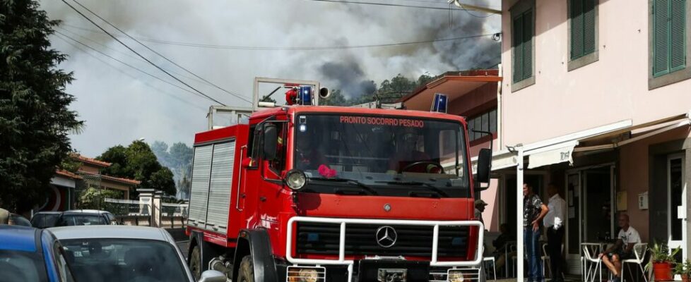 Incêndio em oficina em Viana do Castelo causa um morto, um ferido grave e dois desalojados