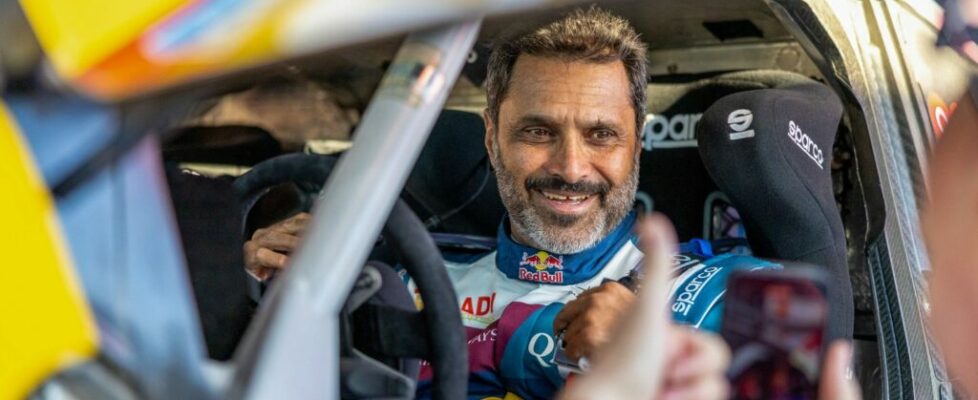 Al-Attiyah e Ross Branch sagram-se campeões mundiais de todo-o-terreno