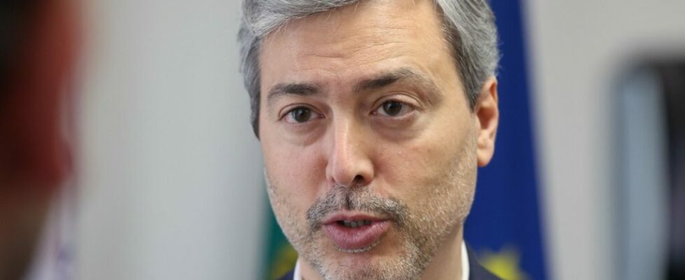 Atendimento aos migrantes deve ser dignificado, diz presidente da AIMA