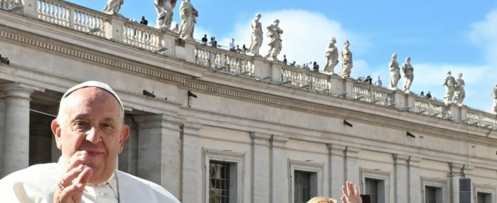 Papa convoca para 7 de outubro jornada de oração pela paz