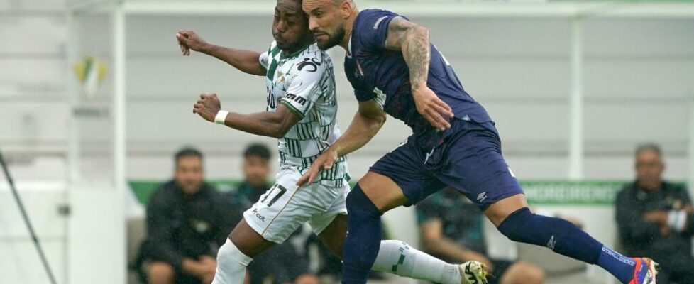 Moreirense volta aos triunfos e impõe terceira derrota ao Santa Clara