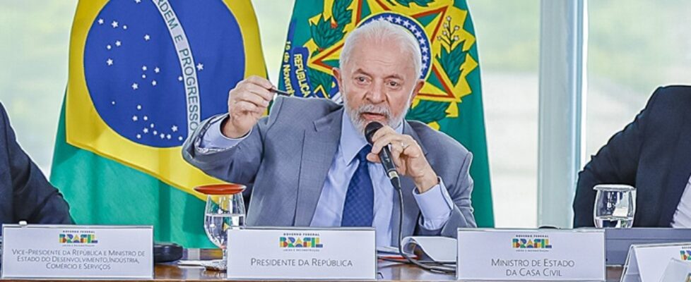 Lula pede ao Senado retirada de urgência de projeto de lei sobre reforma tributária