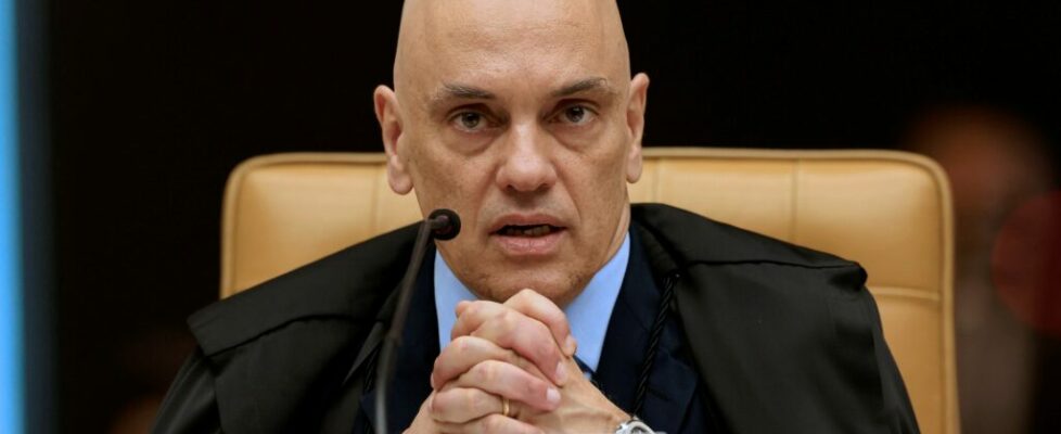 Moraes alega que Twitter/X depositou R$ 28,6 mi em conta errada e mantém bloqueio da plataforma