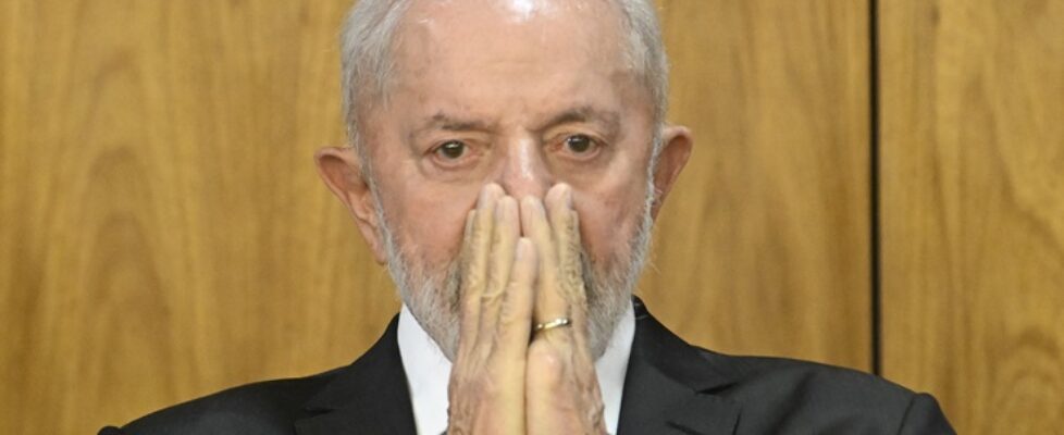 Governo Lula descumpre regra que prevê redução de indicações políticas na Telebras