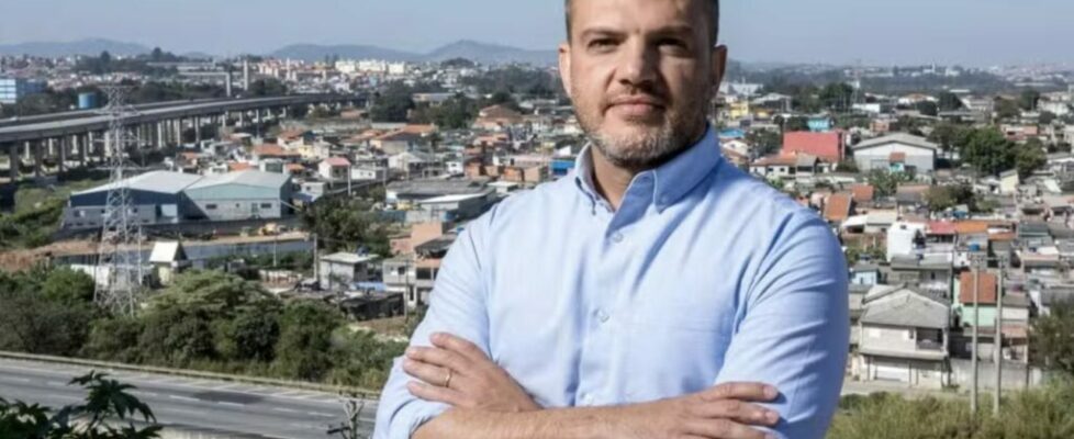 Prefeito de Itaquaquecetuba (SP) supera números de Eduardo Paes e João Campos e é reeleito com 91%