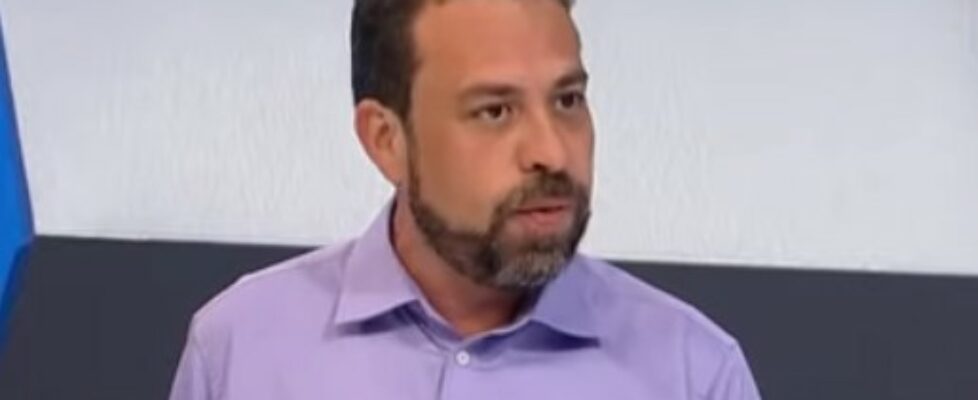 Boulos chama Ricardo Nunes de covarde e critica Tarcísio