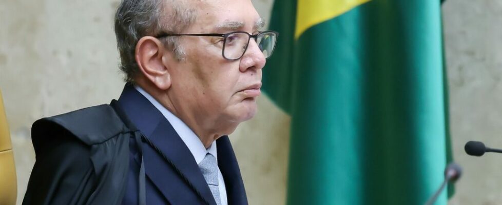 STF atende ao PT e manda alterar termos ‘pai’ e ‘mãe’ em registro do SUS