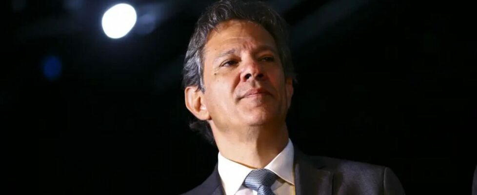 Haddad quer regular vale-refeição no início de 2025