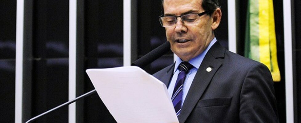 Deputado pede ao STF a suspensão de projeto que anula decisões da Corte