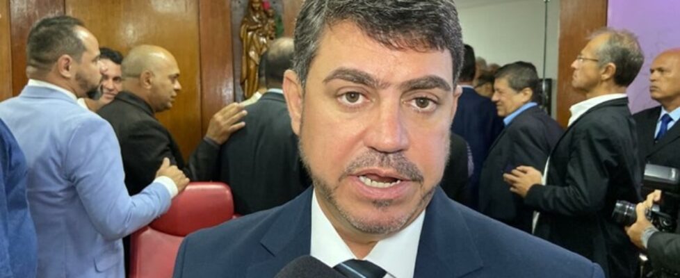 Presidente da Câmara Municipal de João Pessoa é alvo de operação policial