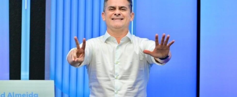 David Almeida (Avante) se reelege prefeito de Manaus