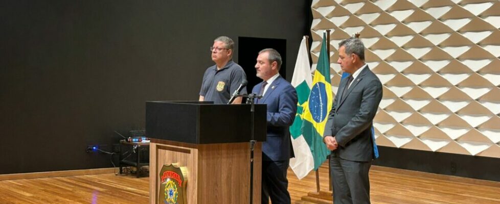 Depois de explosões na Praça dos Três Poderes, diretor da PF defende regulamentar as redes