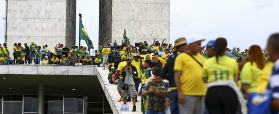 Padre José Eduardo presta depoimento à PF sobre o 8 de janeiro