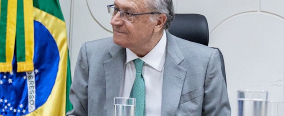 Escala 6×1: Alckmin diz que redução de jornada é ‘tendência mundial’