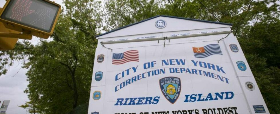 New York City's Push to Ban Mail at Rikers Was Based on Drug Test Kits With an 85 Percent Error Rate