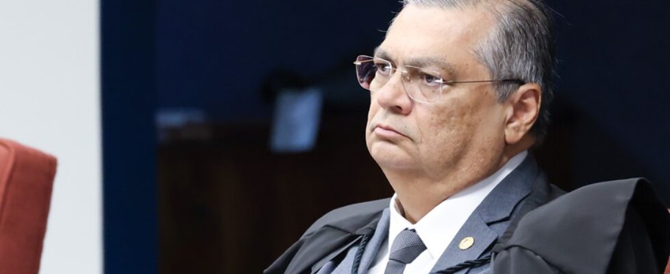 STF: Dino libera R$ 370 milhões em emendas à saúde, mas dá prazo para saber autores