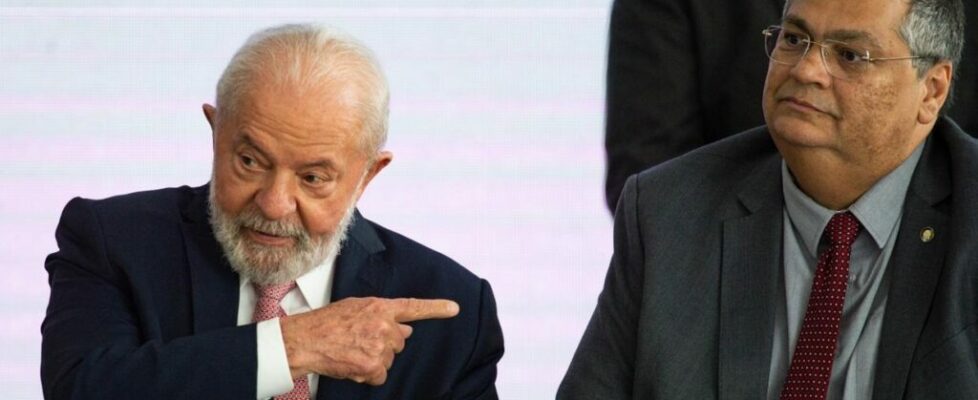 Portaria do governo a favor de emendas complica relação entre Lula e Flávio Dino