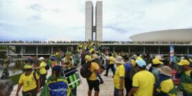 Autora de livro sobre o 8 de janeiro: julgamentos são ‘o exato oposto ao Estado Democrático de Direito’ 