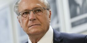 Alckmin, sobre as redes sociais: ‘Se não cumprir a lei, não vai participar’