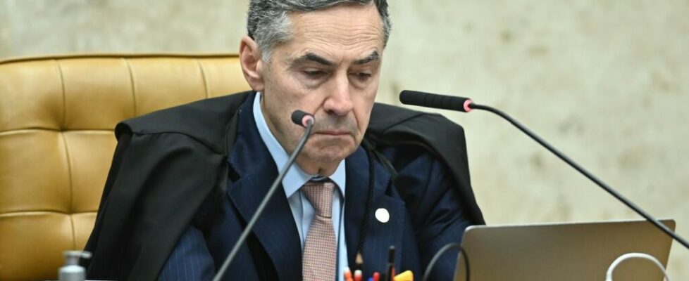 Artigo de Barroso sobre STF explora duas vertentes: uma inútil, outra objetivamente errada